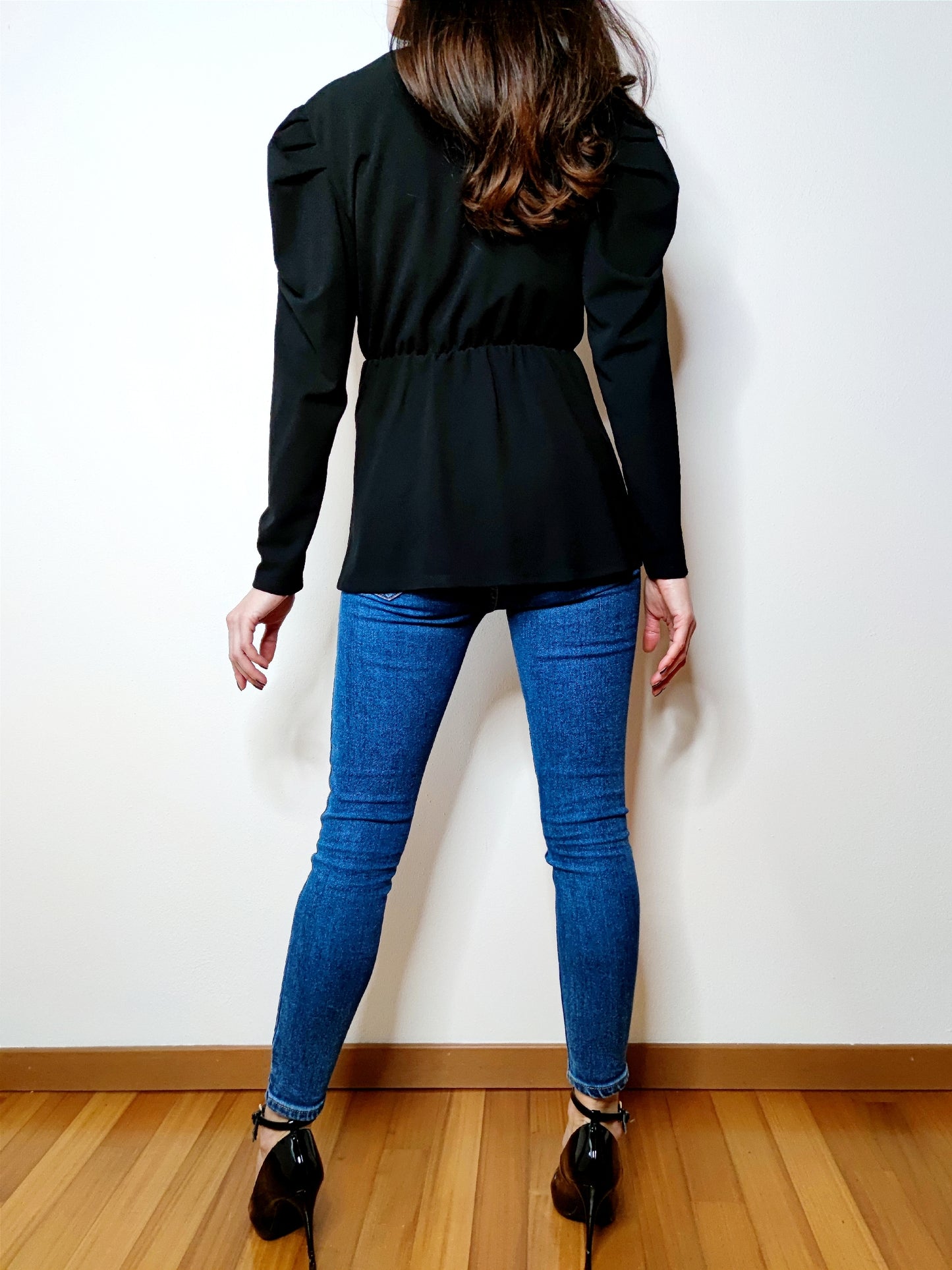 Blusa nera