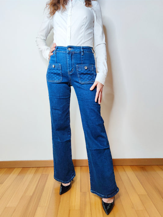 Jeans a zampa