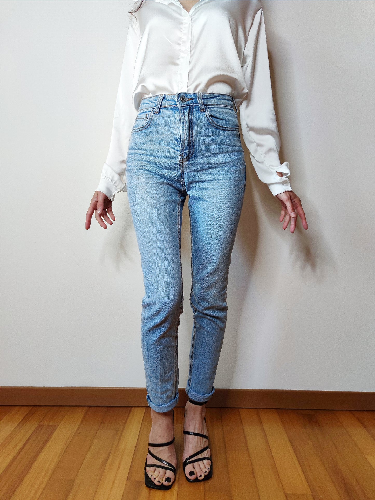 Jeans slim a vita alta