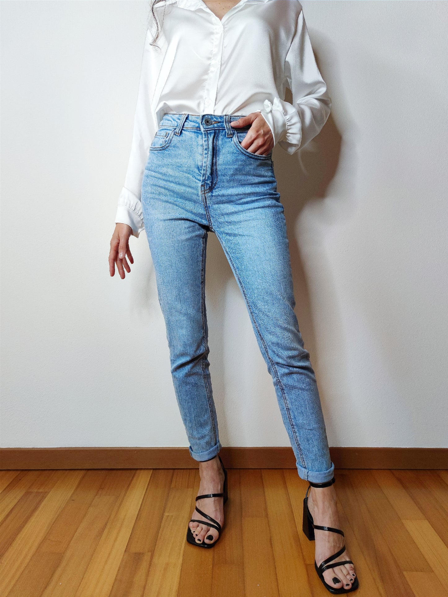 Jeans slim a vita alta