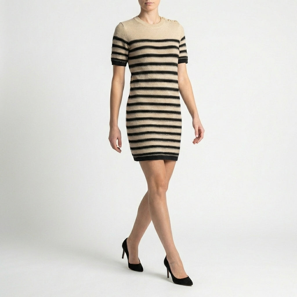 Abito in maglia a righe manica corta