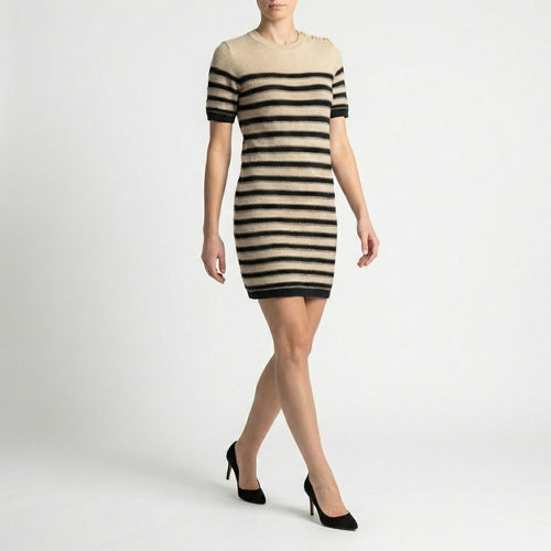 Abito in maglia a righe manica corta